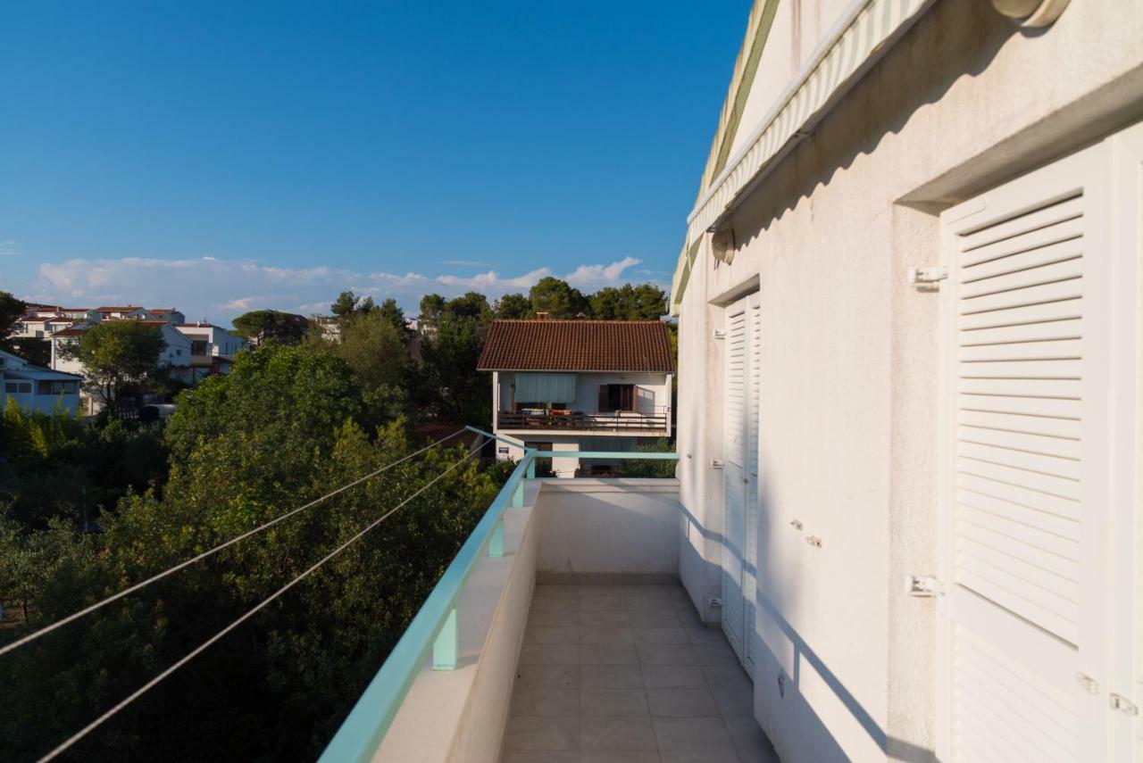 Apartments Villa Lena ザダル エクステリア 写真