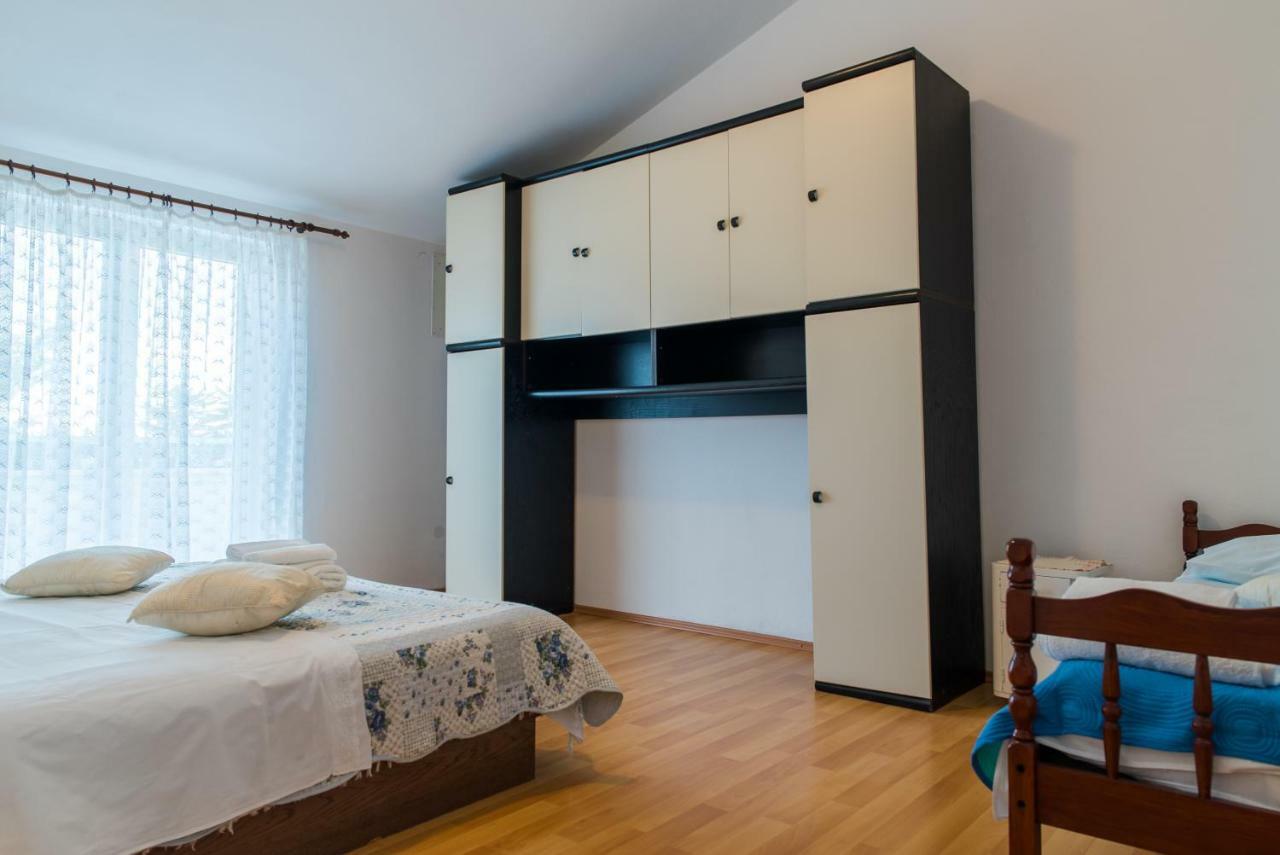 Apartments Villa Lena ザダル エクステリア 写真