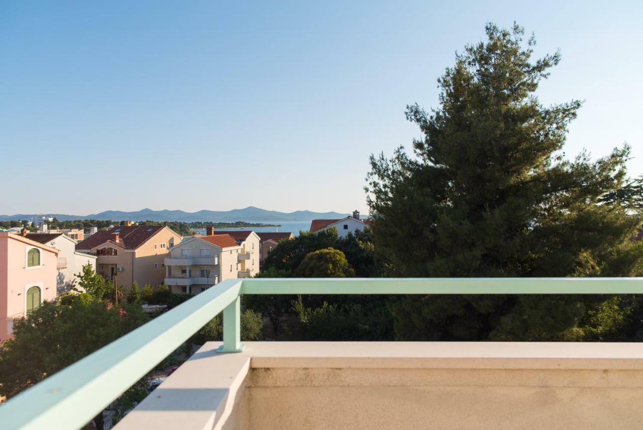 Apartments Villa Lena ザダル エクステリア 写真
