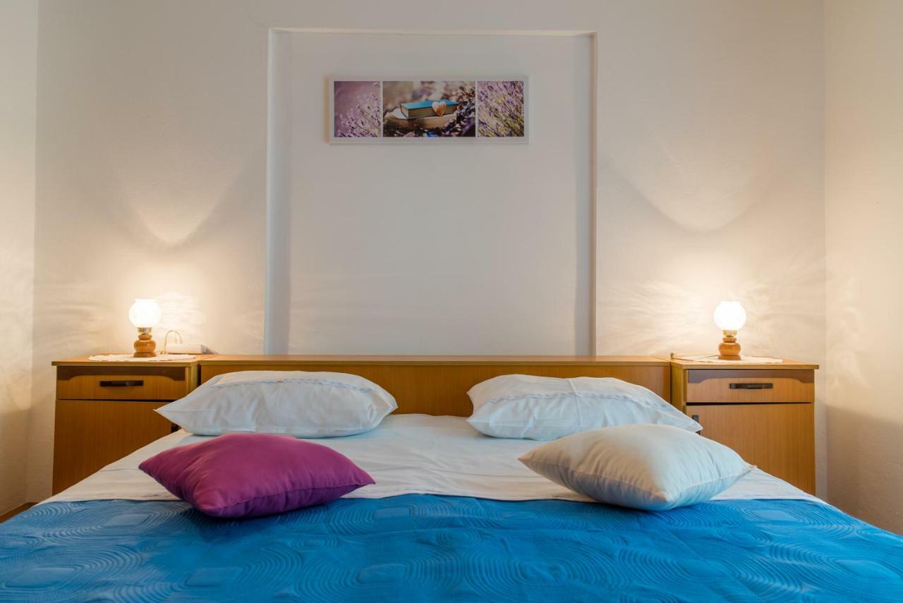 Apartments Villa Lena ザダル エクステリア 写真
