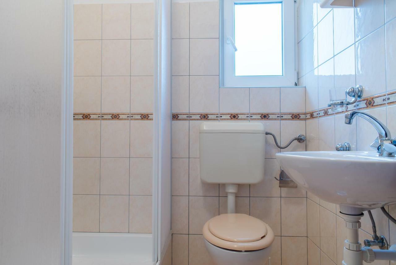 Apartments Villa Lena ザダル エクステリア 写真