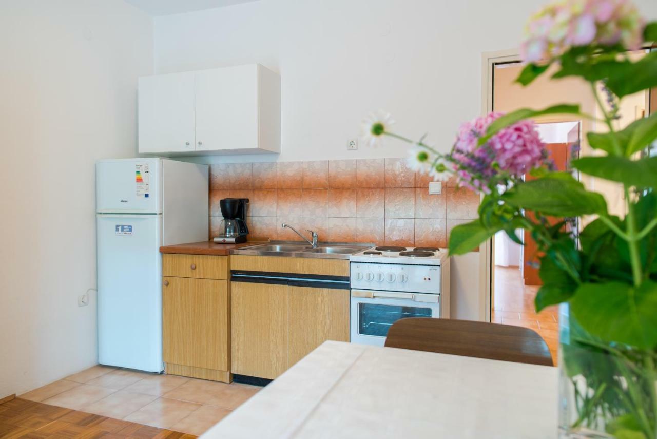Apartments Villa Lena ザダル エクステリア 写真
