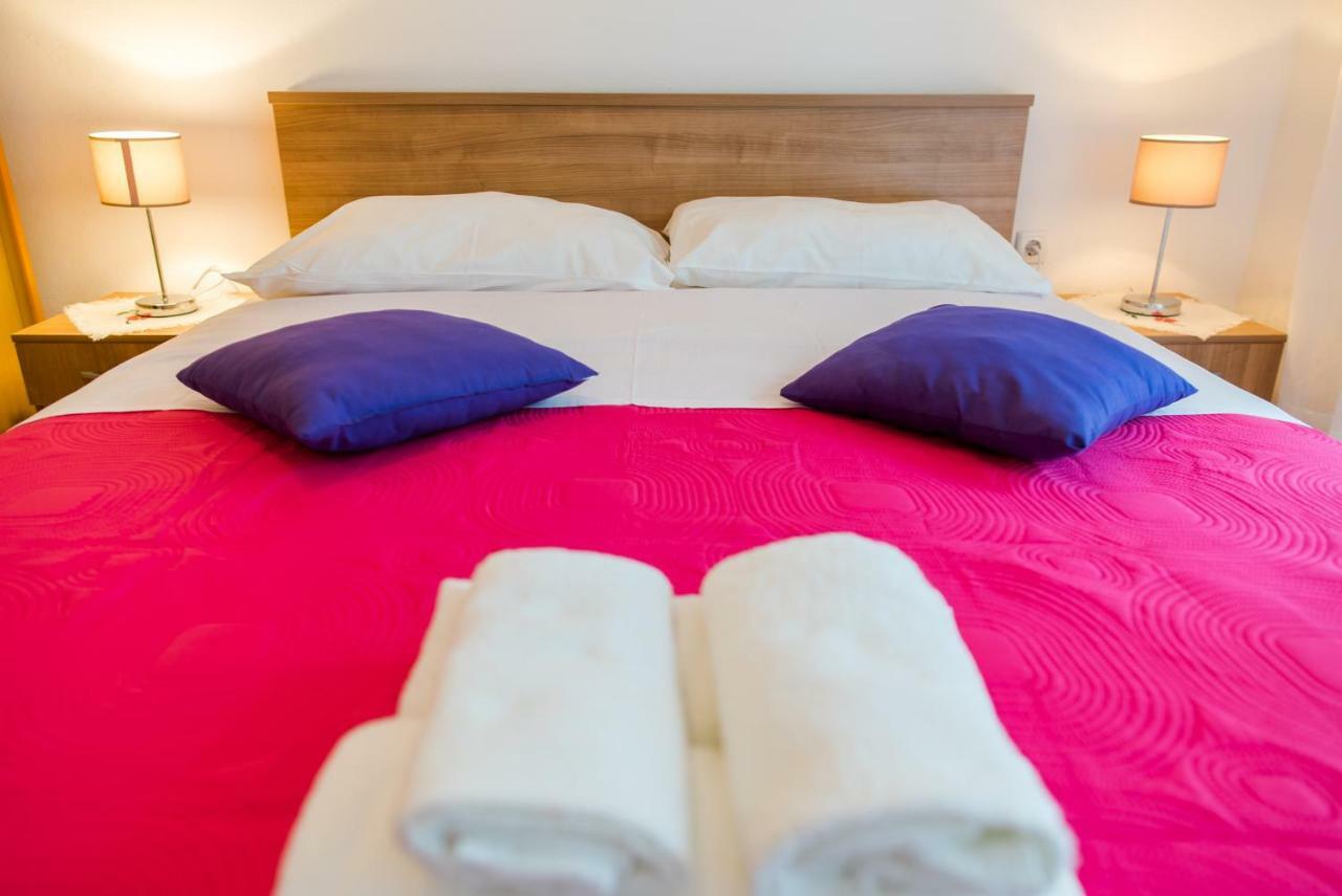 Apartments Villa Lena ザダル エクステリア 写真