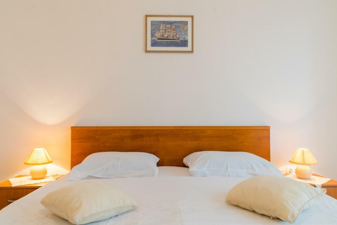 Apartments Villa Lena ザダル エクステリア 写真