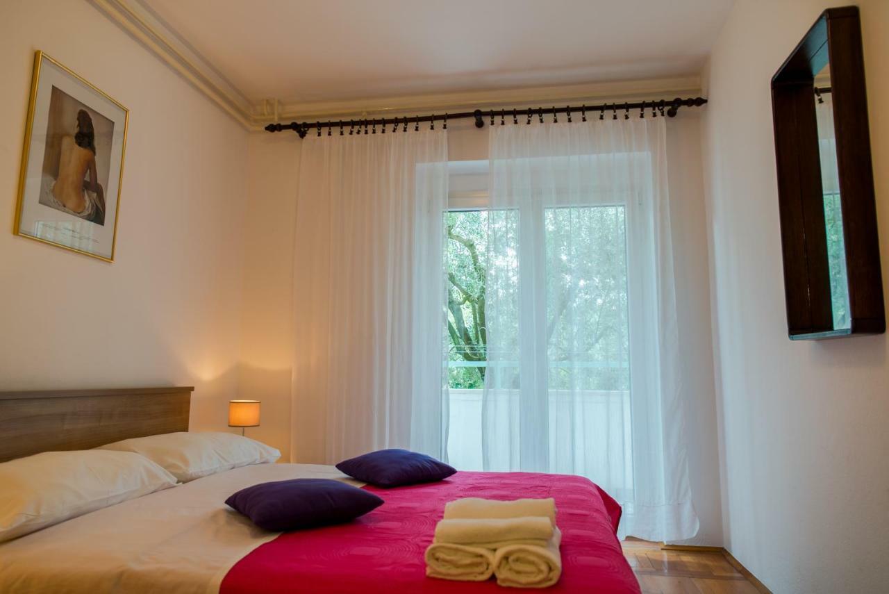 Apartments Villa Lena ザダル エクステリア 写真